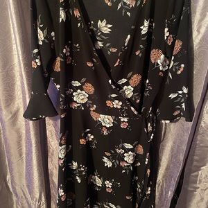 Size Large Dress Black/Floral Dress
